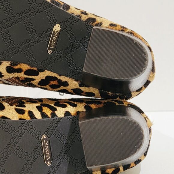 Vionic Georgia Leopard Cheetah Print Calf Hair Studded Ankle Boots Womens Size 8 - Picture 11 of 14